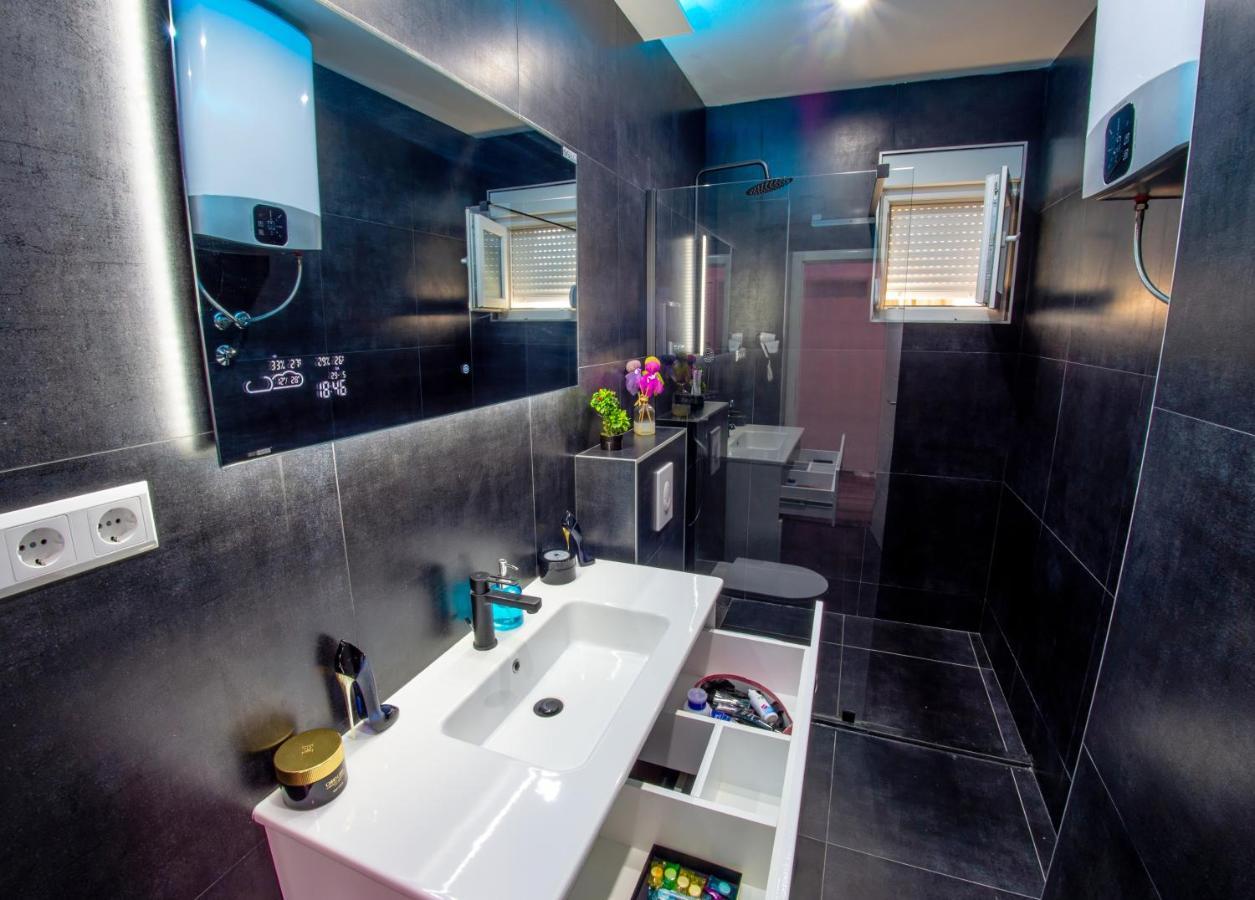 Smart Home Мостар Екстер'єр фото